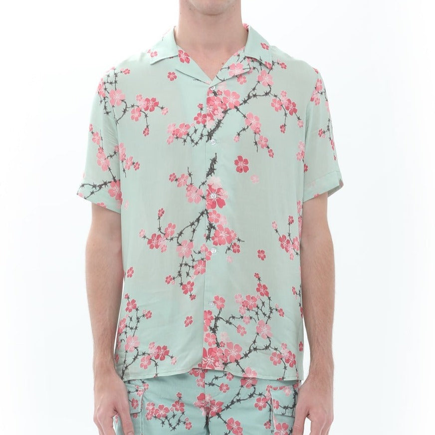 CULT OF INDIVIDUALITY - CAMP SHORT SLEEVE WOVEN - CHERRY BLOOSOM