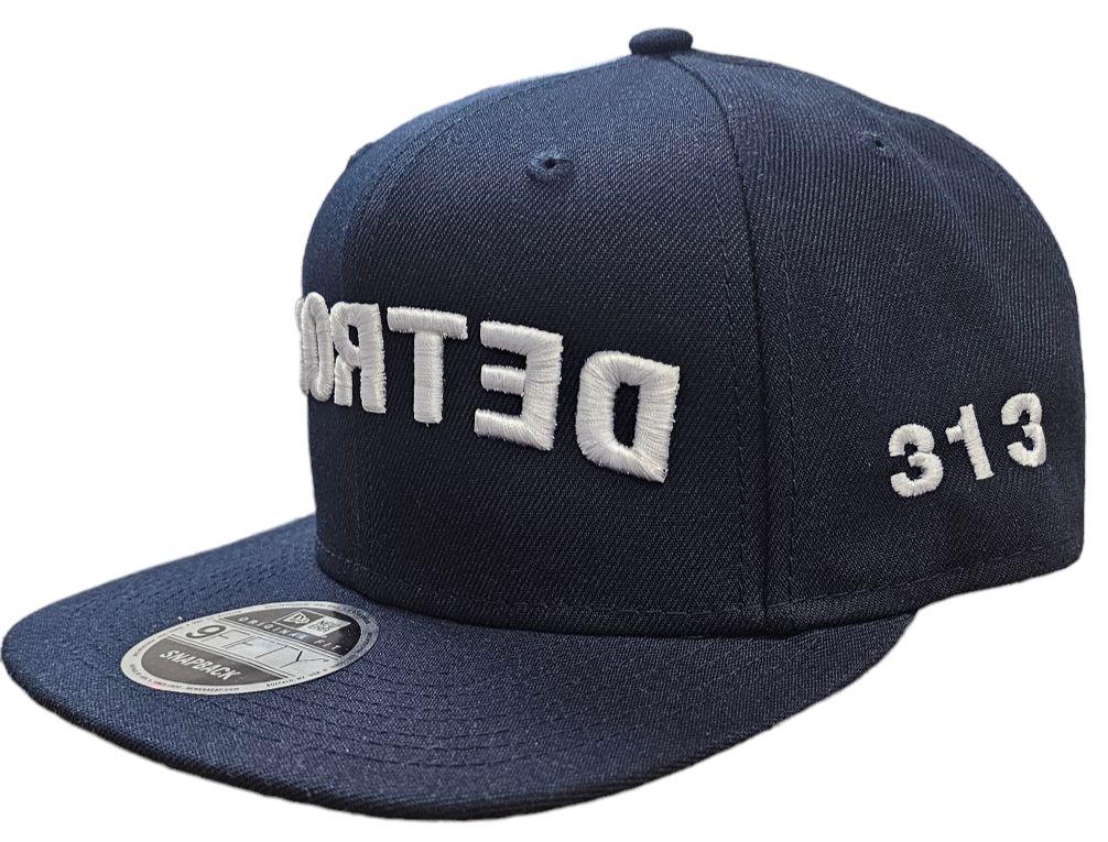 KRISPY ADDICTS - MIRROR DETROIT HAT X NEW ERA - NAVY BLUE