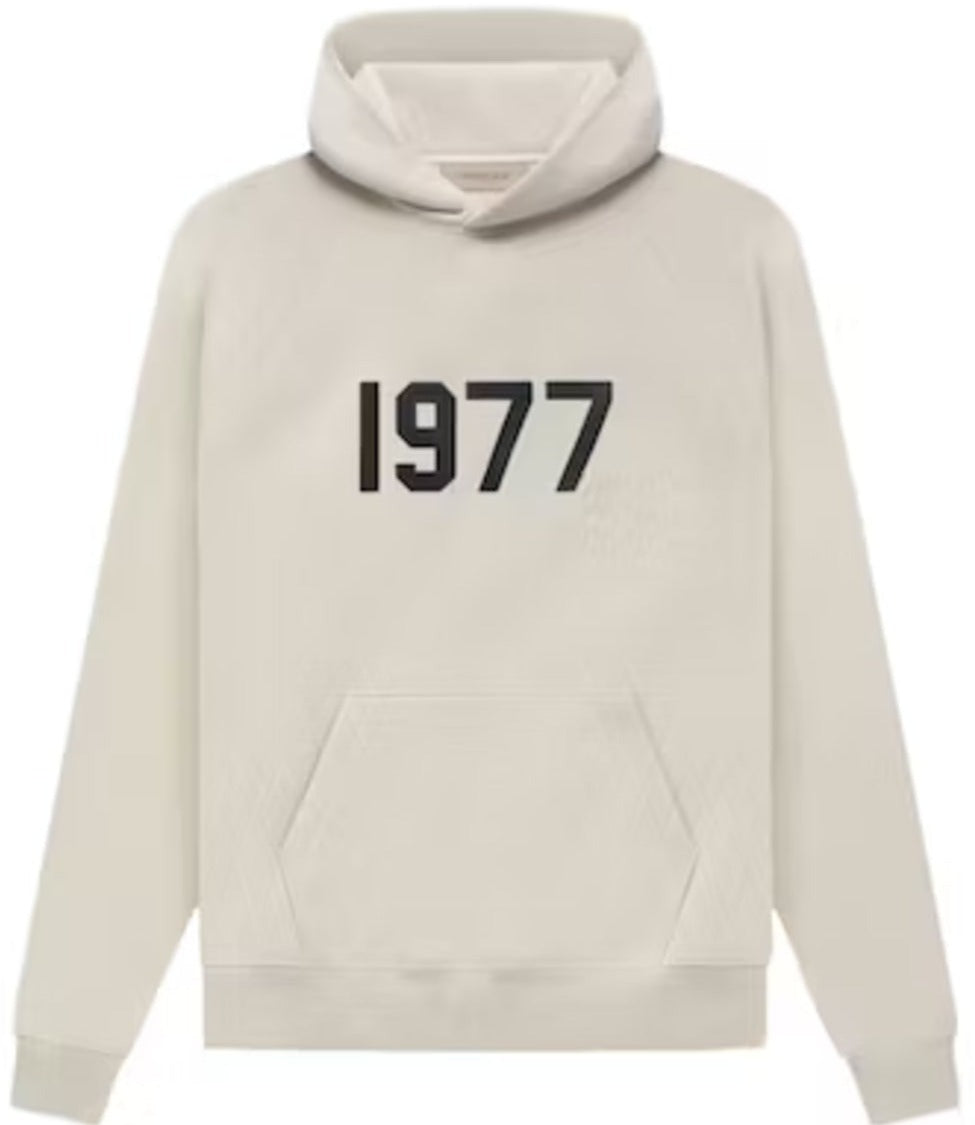 FEAR OF GOD - Fear of God Essentials 1977 Hoodie Iron - WHEAT