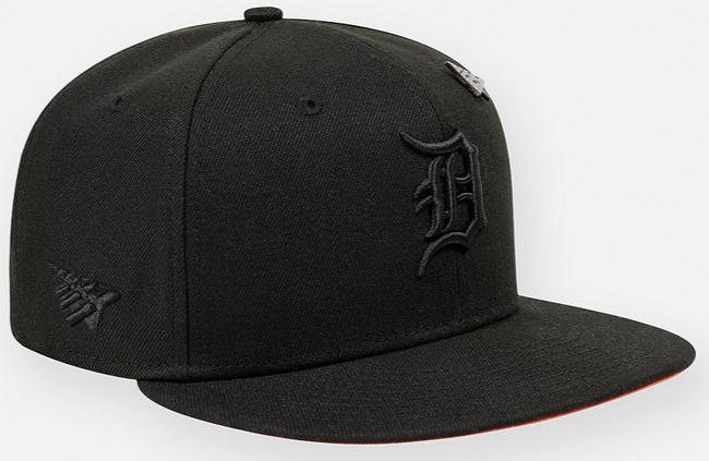 PAPER PLANE - Detroit Tigers x Paper Planes Blackout 9FIFTY Snapback Hat - BLACK